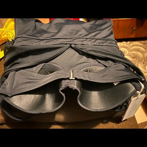 One piece swimsuit - Picture 5 of 7